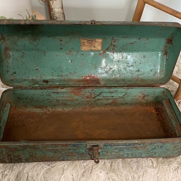 Vintage Distressed And  Rusty Toolbox 
Rustic Farm Industrial Decor - Picture 12 of 16
